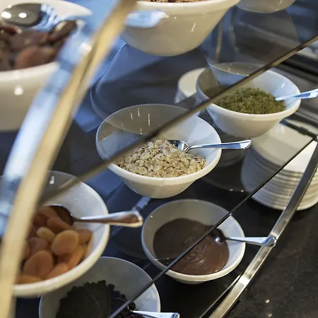 Hotel Hilton Garden Beylikduzu