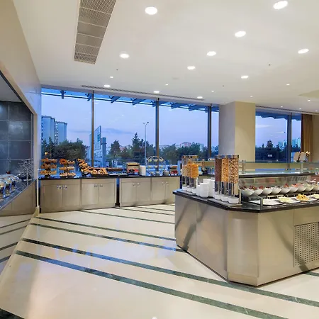 Hilton Garden Beylikduzu 4* イスタンブール