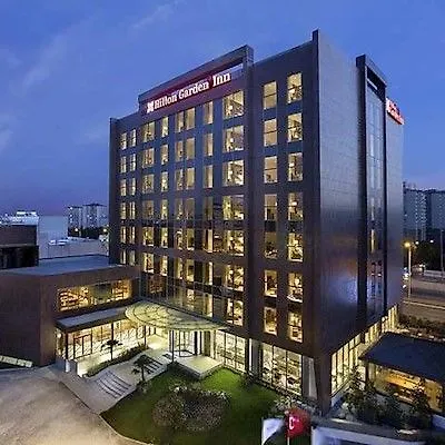 ホテル Hilton Garden Beylikduzu 4*