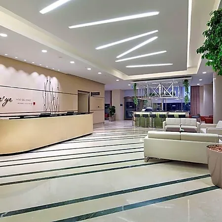 Hotell Hilton Garden Beylikduzu 4*