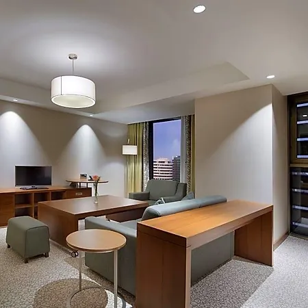 Hilton Garden Beylikduzu 4*