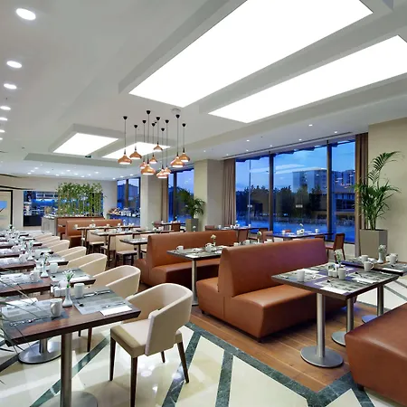 Hilton Garden Beylikduzu Hotel 4*