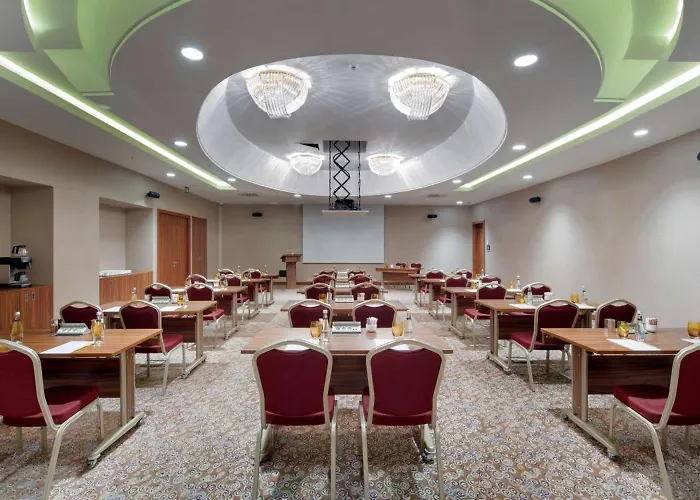 Hilton Garden Beylikduzu 4*