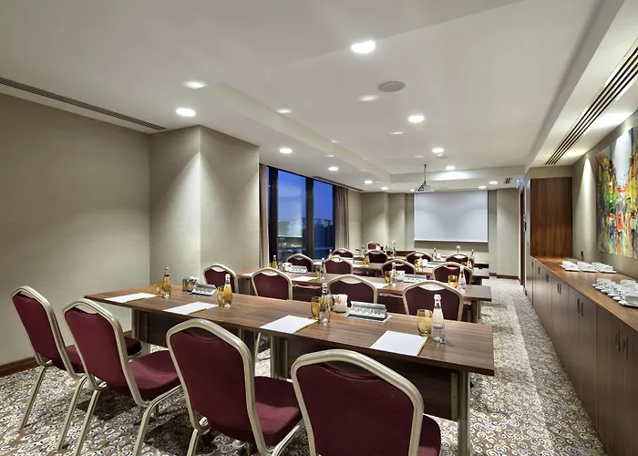 Hilton Garden Beylikduzu 4*